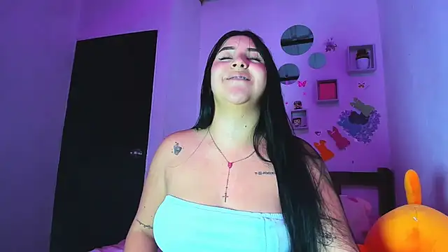 Penelopeflame18 online show from May 20, 2026, 1:46 am