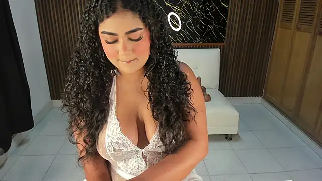 Snapshot of Karla18_ chatting on June 1, 2026, 3:33 pm Karla18 online show from June 1, 2026, 3:33 pm