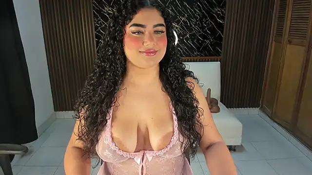 Snapshot of Karla18_ chatting on May 25, 2026, 3:33 pm Karla18 online show from May 25, 2026, 3:33 pm