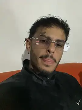 liyamjunior online show from February 27, 2026, 5:51 am