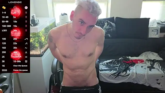 Rayzel White online show from April 26, 2026, 2:25 pm