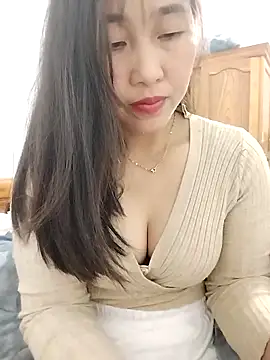 MaiNgoc sexy online show from February 9, 2026, 6:33 am