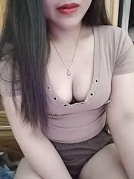 MaiNgoc sexy online show from June 2, 2026, 4:12 am