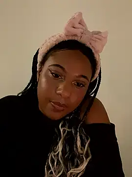 xo steffyxo 4 online show from January 13, 2026, 11:52 pm