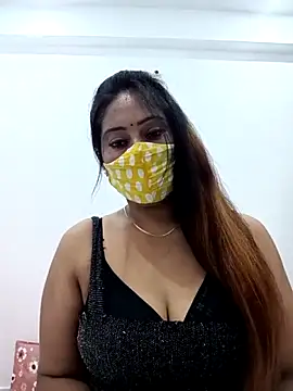 Your-Sasha7 online show from April 13, 2026, 7:01 am