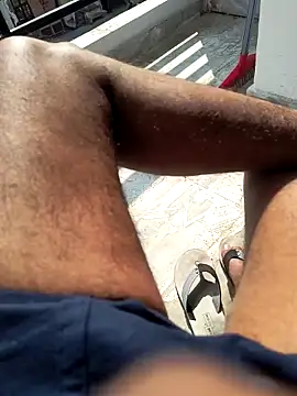 Snapshot of Hottlund6 chatting on January 17, 2026, 5:33 am Hottlund6 online show from January 17, 2026, 5:33 am