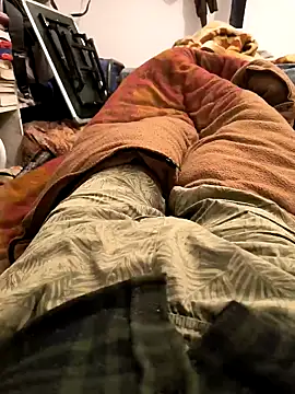 Snapshot of Hottlund6 chatting on February 14, 2026, 1:55 pm Hottlund6 online show from February 14, 2026, 1:55 pm