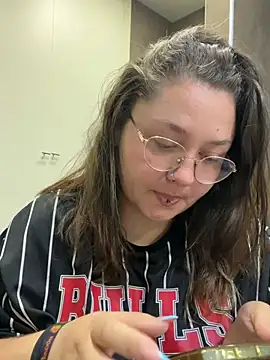  maracr19  online show from April 19, 2026, 9:10 am