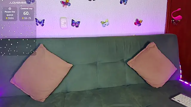 Anihaa online show from February 18, 2026, 5:27 am