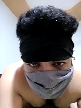 gujjuboysexy123 online show from February 12, 2026, 12:27 pm