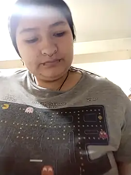 LauraHorny69 online show from April 19, 2026, 3:57 pm