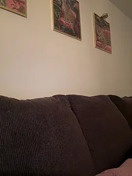 icelyne 2001 online show from February 20, 2026, 6:26 am