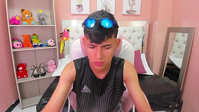 Snapshot of Astaroth_Grigori chatting on February 19, 2026, 9:34 pm Astaroth Grigori online show from February 19, 2026, 9:34 pm