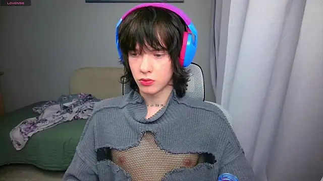 LeonBoykisser online show from May 31, 2026, 4:02 pm