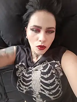 Mistressolivia07 online show from May 18, 2026, 6:12 pm