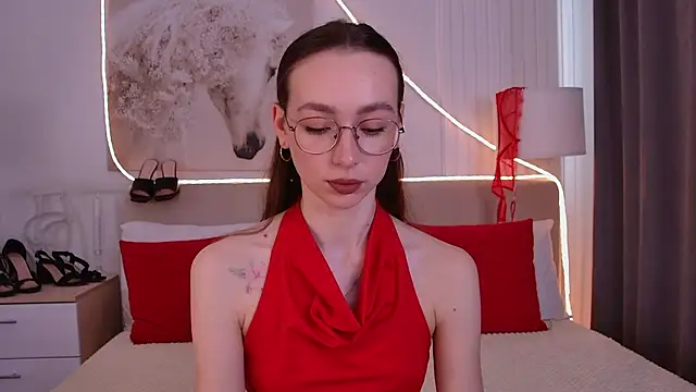 Emily Simon online show from May 16, 2026, 5:28 am