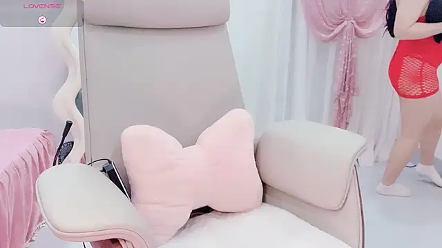 CIN-YAKUTE online show from February 9, 2026, 3:37 am