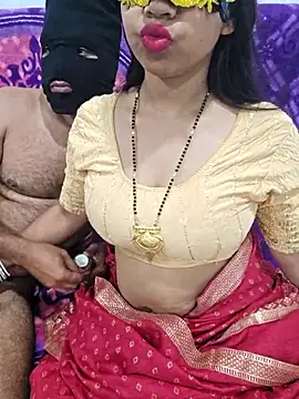 VikasViralStudios online show from April 19, 2026, 7:53 am