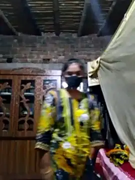 Hot Sweeti online show from March 21, 2026, 10:46 pm