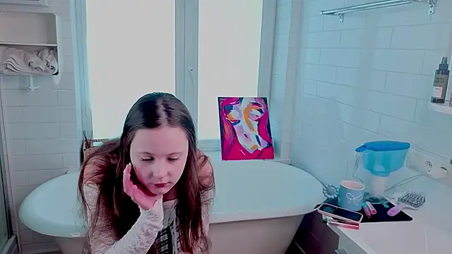 CinthiaSluis online show from March 3, 2026, 5:36 am