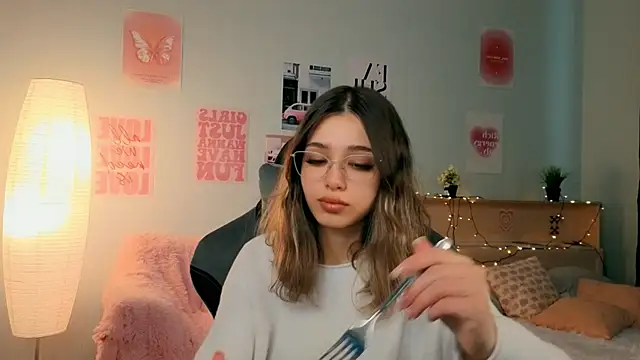 dinnerwithflowers online show from March 10, 2026, 12:53 pm