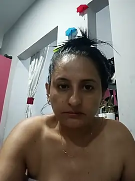 Luna seductora12 online show from March 4, 2026, 1:35 am