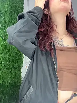 elodie rouge online show from March 24, 2026, 11:10 am