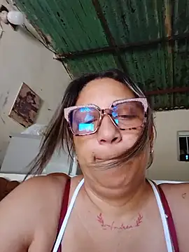 mariacarlota online show from May 24, 2026, 3:34 pm