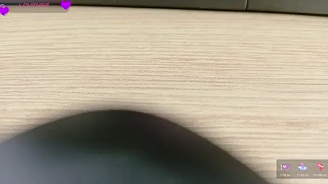 Snapshot of Valen_Sm chatting on February 27, 2026, 8:30 pm Valen Sm online show from February 27, 2026, 8:30 pm