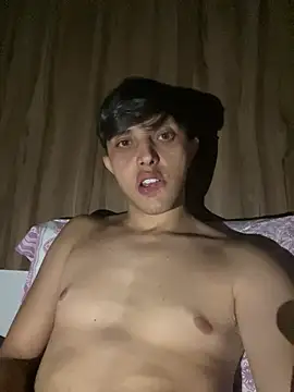 Novinhocwb25 online show from January 14, 2026, 10:24 pm