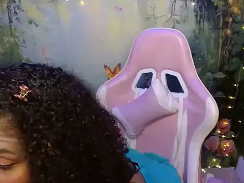 rosa skinny online show from April 9, 2026, 7:42 pm