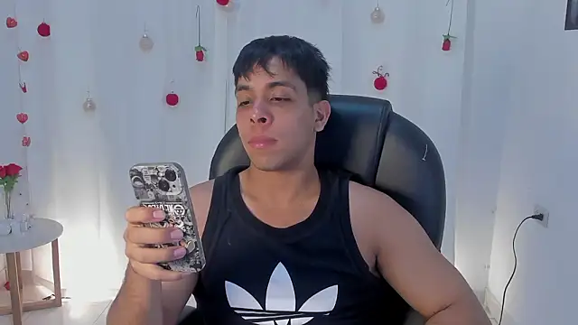 Snapshot of shooting_wilson chatting on February 21, 2026, 11:51 pm shooting wilson online show from February 21, 2026, 11:51 pm