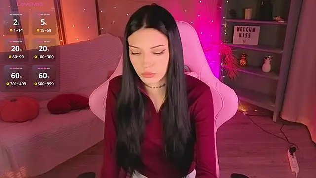 Kelly  Bunny online show from April 19, 2026, 6:03 am