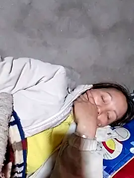 Gummiesu online show from March 14, 2026, 5:35 am