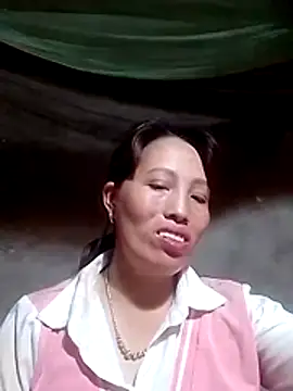 Gummiesu online show from April 4, 2026, 7:59 am