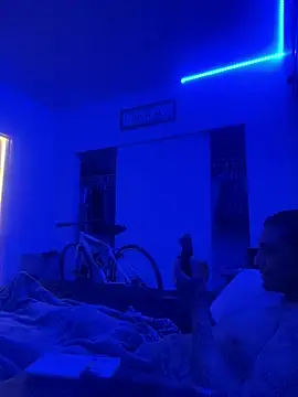 Pantieterror19 online show from April 15, 2026, 11:59 am