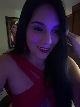 Snapshot of Miaswwe chatting on June 15, 2026, 10:42 pm Miaswwe online show from June 15, 2026, 10:42 pm