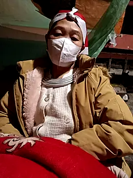 LoveShae 01 online show from February 3, 2026, 9:53 pm