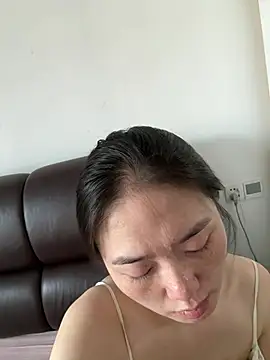 Snapshot of Cheating-wife chatting on July 20, 2026, 8:43 am Cheating-wife online show from July 20, 2026, 8:43 am