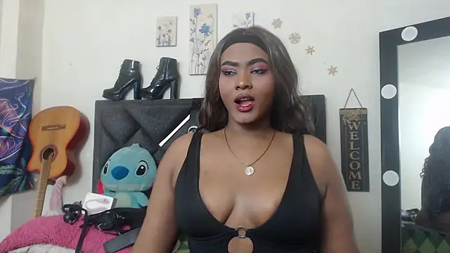 Natashabella    online show from May 7, 2026, 9:40 pm