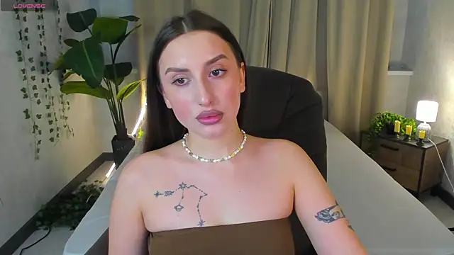 Celine Coello online show from March 28, 2026, 11:00 am