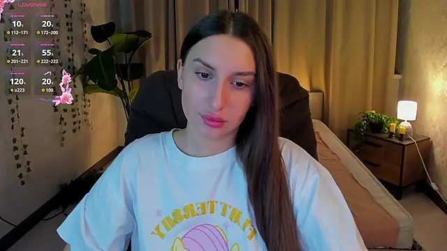 Celine Coello online show from March 17, 2026, 4:04 am