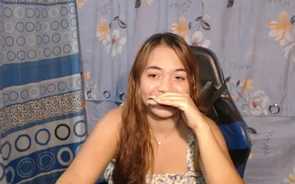 Snapshot of pinay_mayahiga chatting on March 4, 2026, 2:36 pm pinay mayahiga online show from March 4, 2026, 2:36 pm