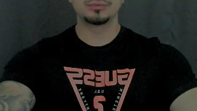 TONYWILSONN online show from April 20, 2026, 4:04 am