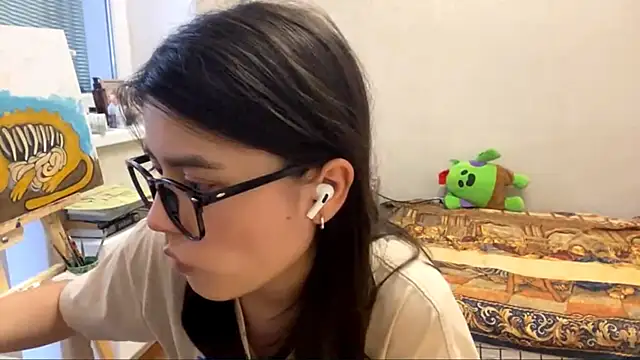 Snapshot of SaintMari chatting on July 8, 2026, 1:56 pm SaintMari online show from July 8, 2026, 1:56 pm