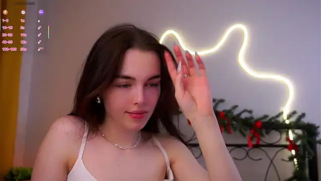 Snapshot of MirnaTellado chatting on February 15, 2026, 6:07 pm MirnaTellado online show from February 15, 2026, 6:07 pm