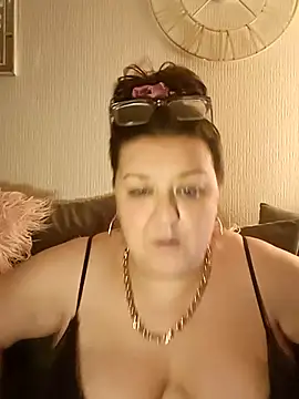 Nova-iswiserx online show from February 25, 2026, 8:52 pm