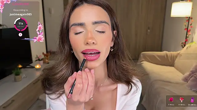 AyanaLys online show from May 30, 2026, 6:46 pm