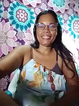 Snapshot of Yandris_1212 chatting on May 27, 2026, 1:37 am Yandris 1212 online show from May 27, 2026, 1:37 am
