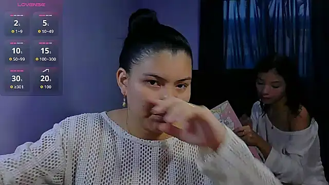 Helena-Paola online show from February 28, 2026, 10:20 pm